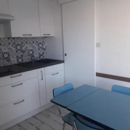 Διαμέρισμα Appartement 2 Pieces, Terrasse, Acces Plage Direct *